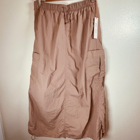 Love Tree Women's Parachute Skirt Khaki Size Large Elastic Waist - Picture 1 of 13